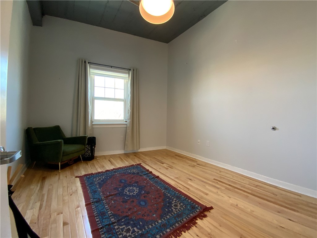 Lawrenceville, Pennsylvania 15201, United States, 1 Bedroom Bedrooms, ,1 BathroomBathrooms,Residential,Active,94633