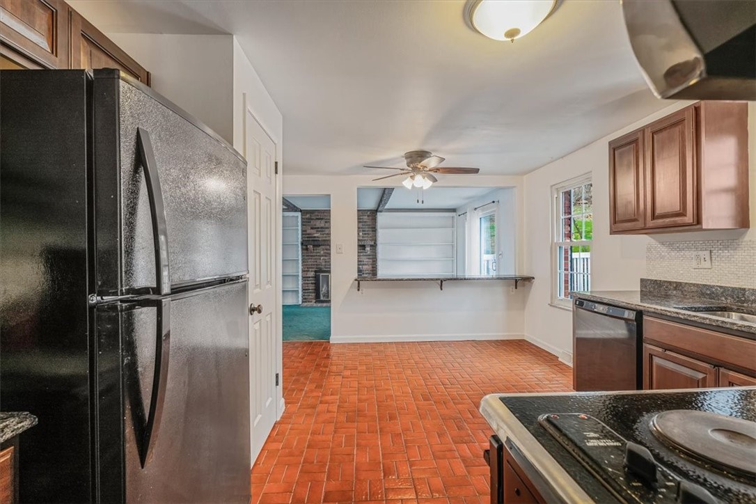 Peters Twp, Pennsylvania 15317, United States, 4 Bedrooms Bedrooms, ,3 BathroomsBathrooms,Residential,Active,105278