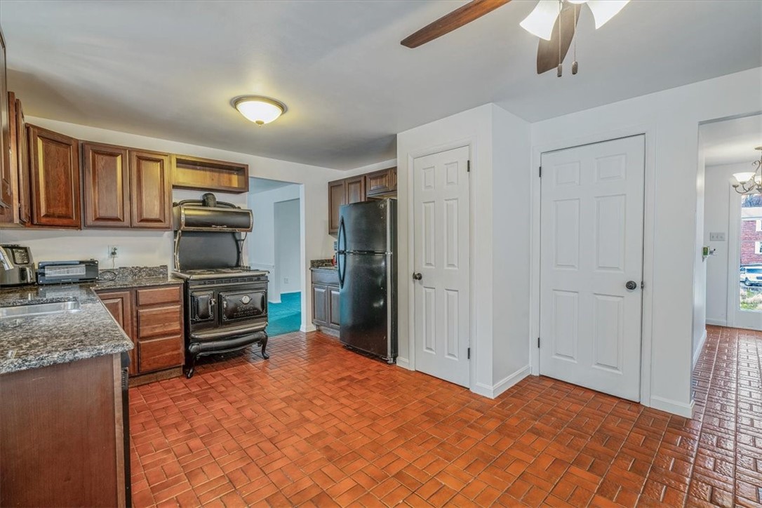 Peters Twp, Pennsylvania 15317, United States, 4 Bedrooms Bedrooms, ,3 BathroomsBathrooms,Residential,Active,105278