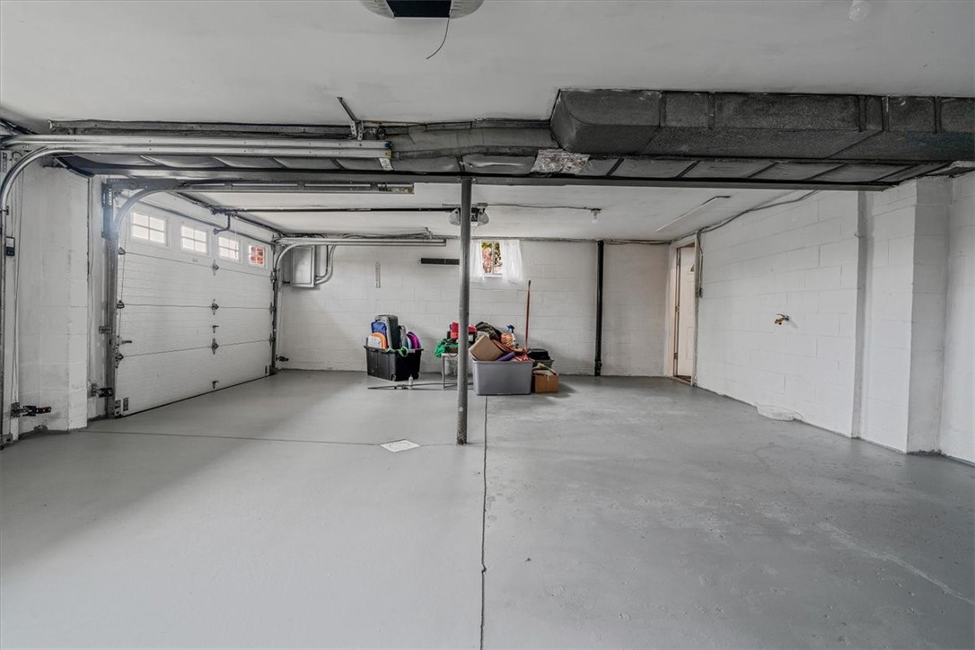 Peters Twp, Pennsylvania 15317, United States, 4 Bedrooms Bedrooms, ,3 BathroomsBathrooms,Residential,Active,105278