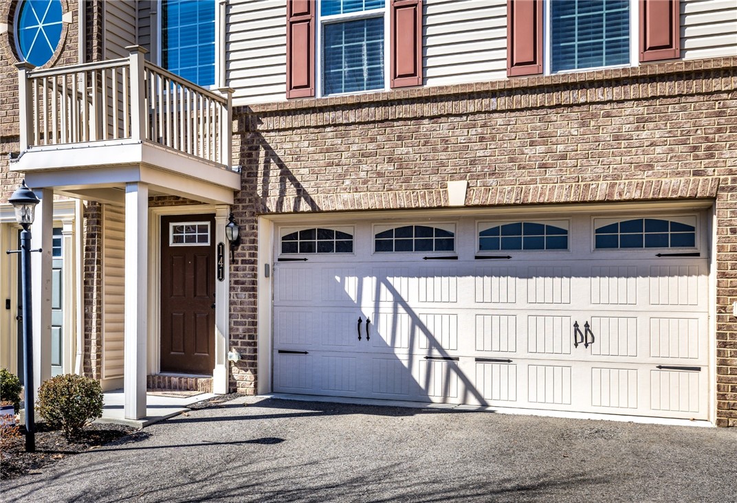141 Mews Ln
