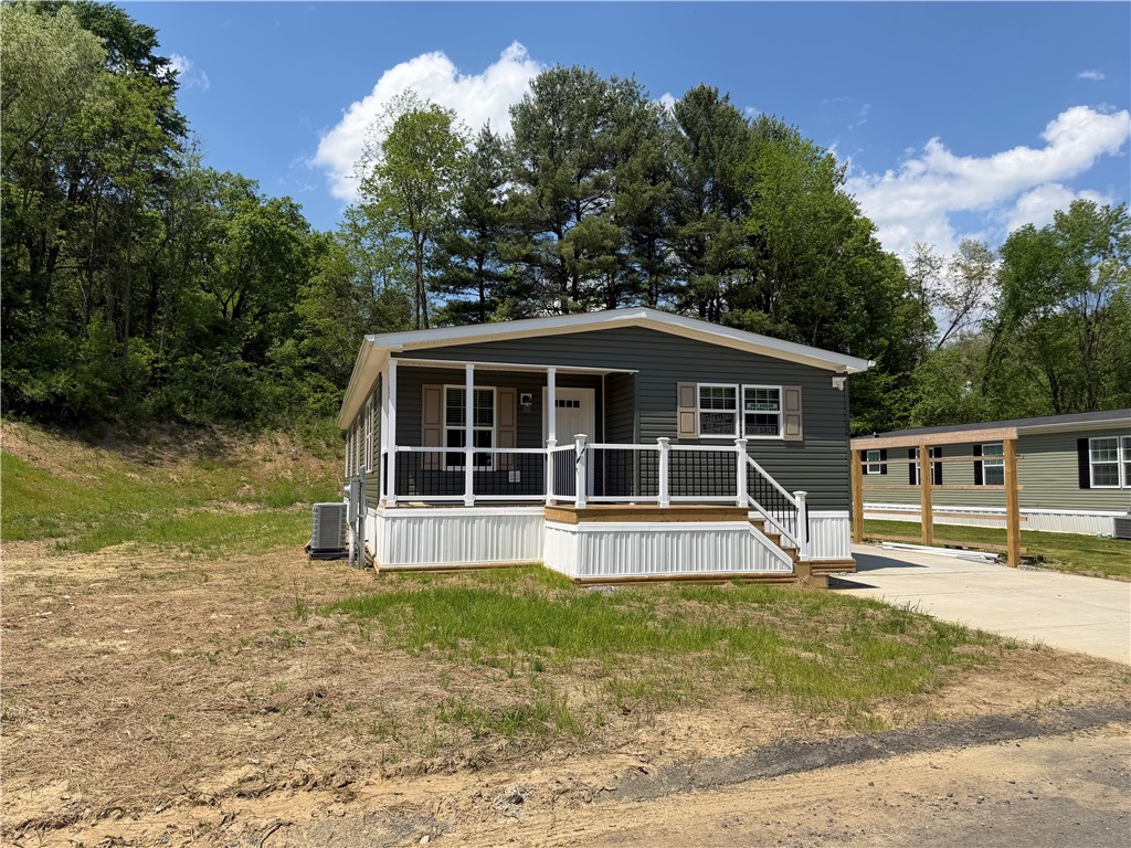 235 Sunnyhill