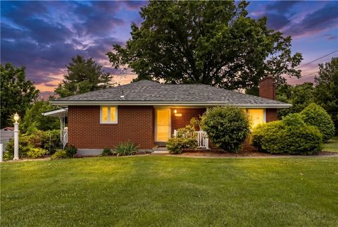 Photo of 1705 Arona Rd, Irwin, PA 15642 (MLS # 1760080)