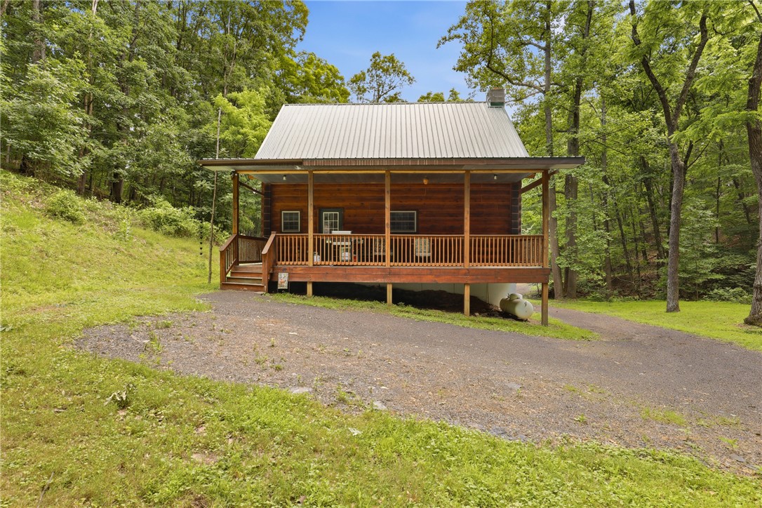 390 Logsdon Hollow Road