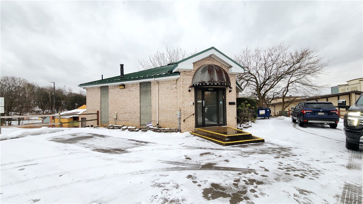 2715 Mosside Blvd