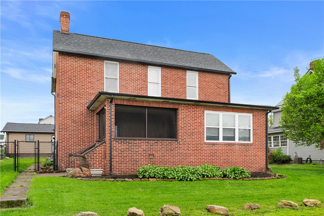 206 Constitution Street, Perryopolis, Pennsylvania image 1