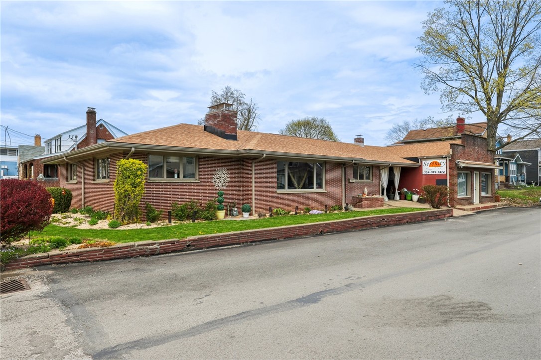 2364 Sheffield Rd Rd, Aliquippa, Pennsylvania image 1