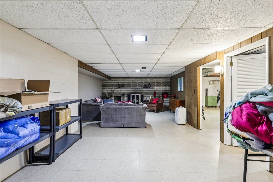 2364 Sheffield Rd Rd, Aliquippa, Pennsylvania image 24