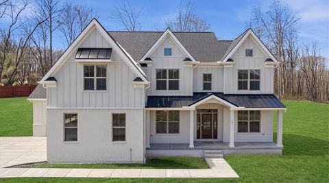 101 Shadow Ridge Drive Penn Twp PA 16002