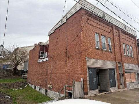 Multifamily For Sale - 759 Mckean Ave Ave<br/> Donora, PA 15033