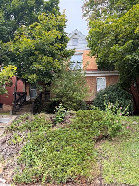 Photo for 310 Broadway Ave