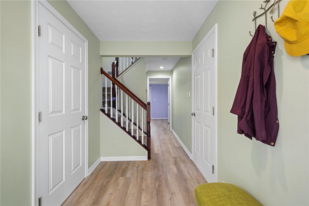 37 Hemingway St