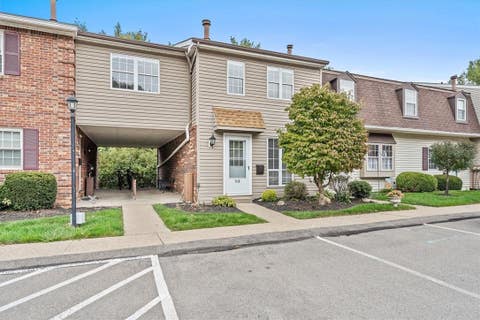 Photo for 645 Newton Square