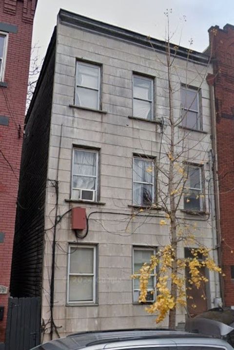 Photo of 920 James St, Allegheny, PA 15212 (MLS # 1738728)