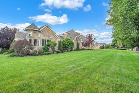 Photo of 102 Towne Hall Entrance, Clairton, PA 15025 (MLS # 1725756)