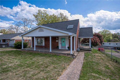 Photo of 1816 Cardinal Ave, Aliquippa, PA 15001 (MLS # 1751337)
