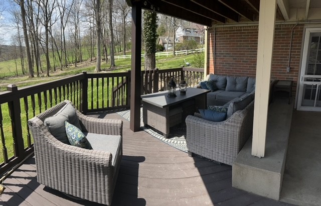 Ligonier Twp, Pennsylvania 15658, United States, 4 Bedrooms Bedrooms, ,3 BathroomsBathrooms,Residential,Pending,13506