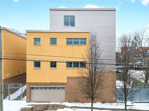 Photo of 20 S 19th St #29, Pittsburgh, PA 15203 (MLS # 1736473)