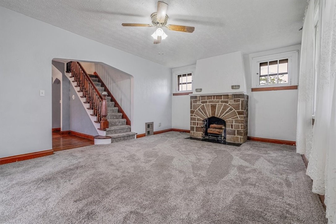 1675 Clairton Rd