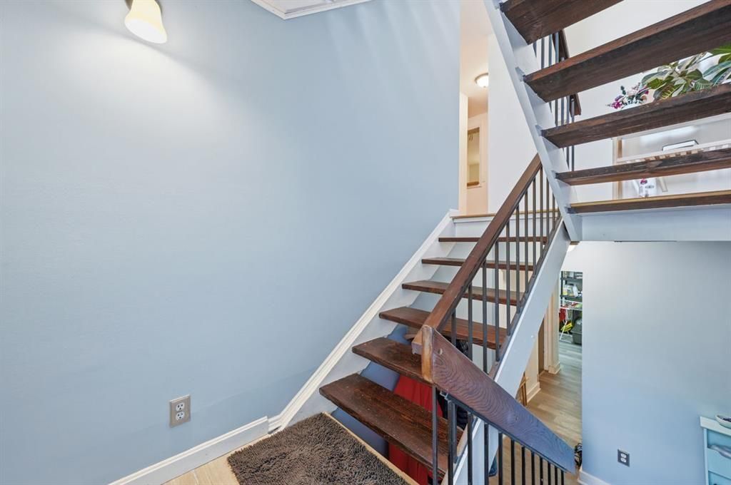 502 Cherry Court