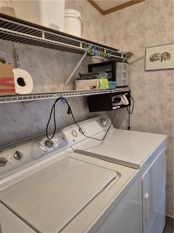 Connoquenessing Twp, Pennsylvania 16053, United States, 3 Bedrooms Bedrooms, ,Residential,Contingent,205472