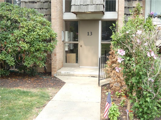1335 FOREST GREEN DR, CORAOPOLIS, PA 15108 - Image ef29aa4255e1f4c3ceb6c2e4450c3d84/718249368