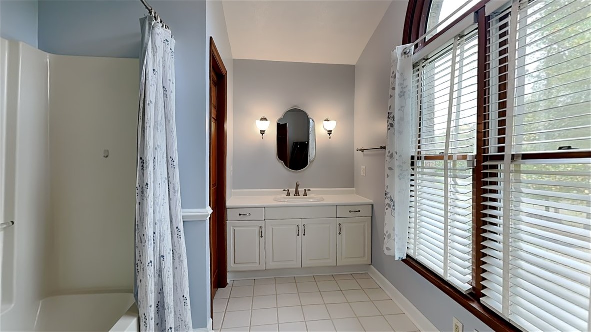 Murrysville, Pennsylvania 15668, United States, 3 Bedrooms Bedrooms, ,2 BathroomsBathrooms,Residential,Active,215895