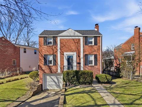 2066 Spring Valley Rd Scott Twp PA 15243