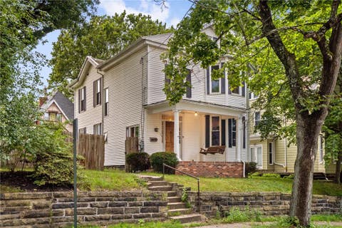 Photo for 422 N Maple Ave