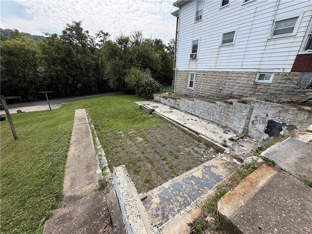 416 Blaine Ave