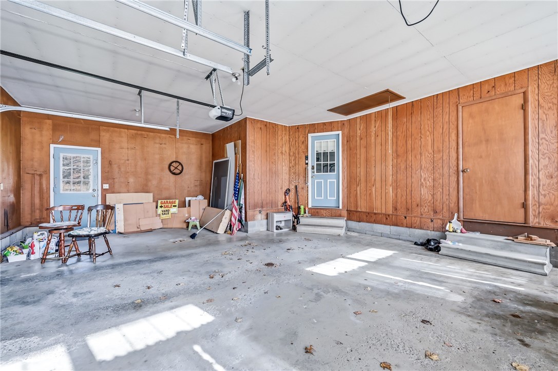 Hermitage, Pennsylvania 16148, United States, 3 Bedrooms Bedrooms, ,2 BathroomsBathrooms,Residential,Active,243611