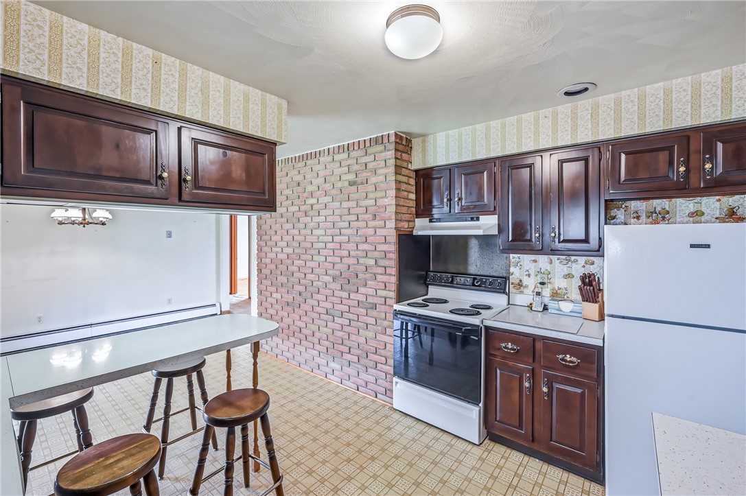 Hermitage, Pennsylvania 16148, United States, 3 Bedrooms Bedrooms, ,2 BathroomsBathrooms,Residential,Active,243611