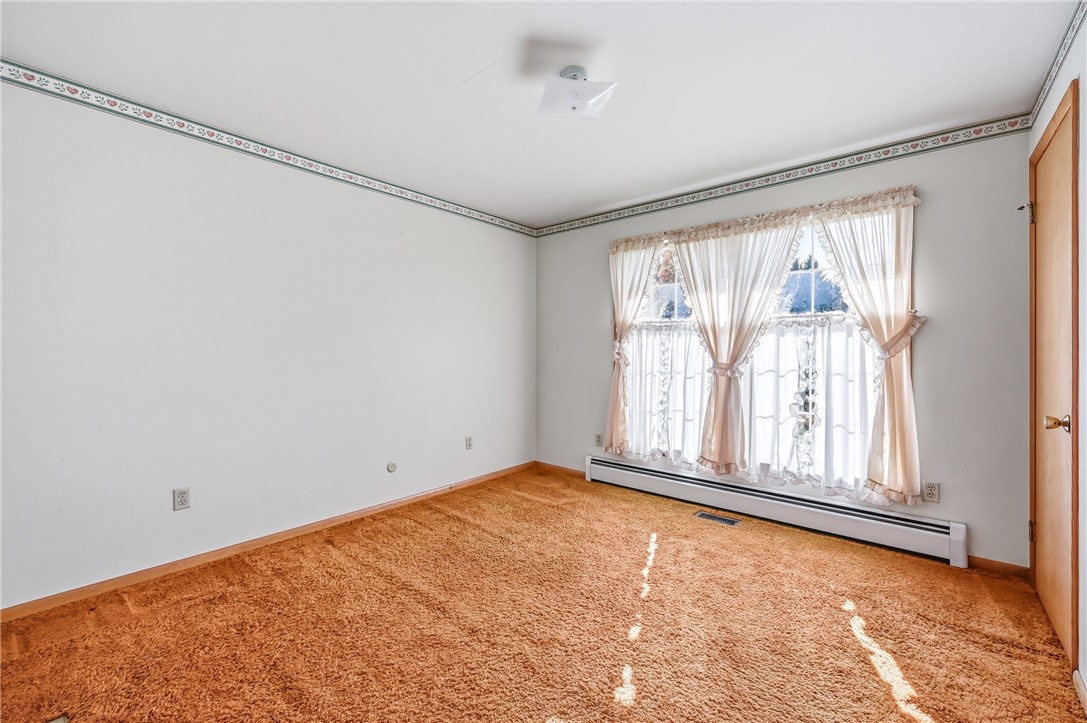 Hermitage, Pennsylvania 16148, United States, 3 Bedrooms Bedrooms, ,2 BathroomsBathrooms,Residential,Active,243611