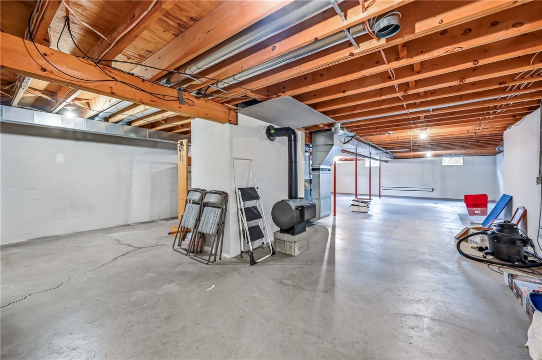 Hermitage, Pennsylvania 16148, United States, 3 Bedrooms Bedrooms, ,2 BathroomsBathrooms,Residential,Active,243611