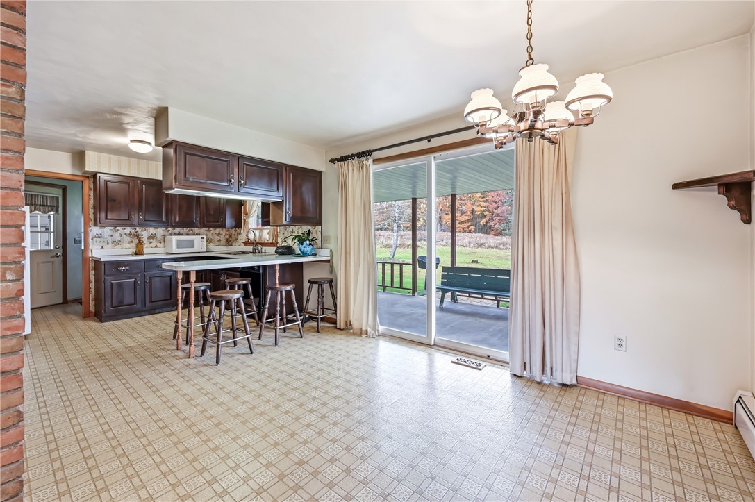 Hermitage, Pennsylvania 16148, United States, 3 Bedrooms Bedrooms, ,2 BathroomsBathrooms,Residential,Active,243611