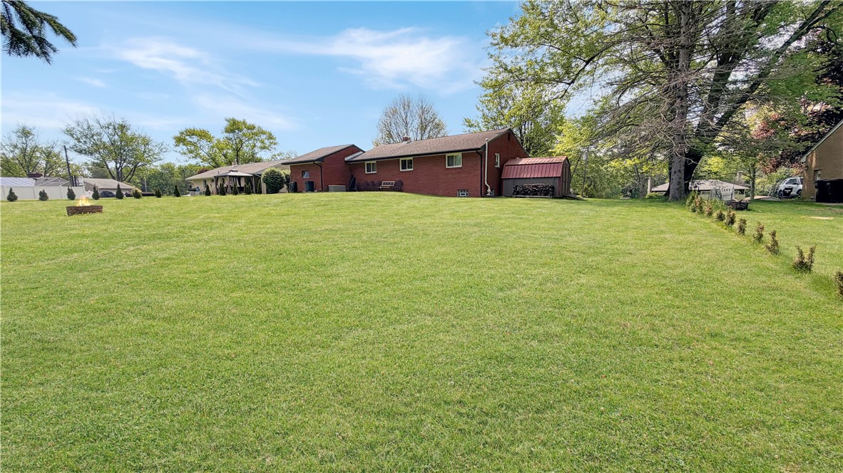108 Arrowhead Dr