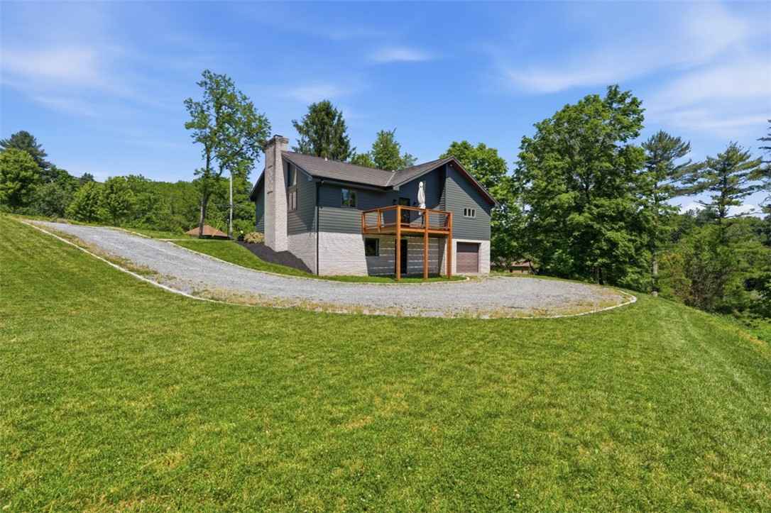 2420 Thomas Dr