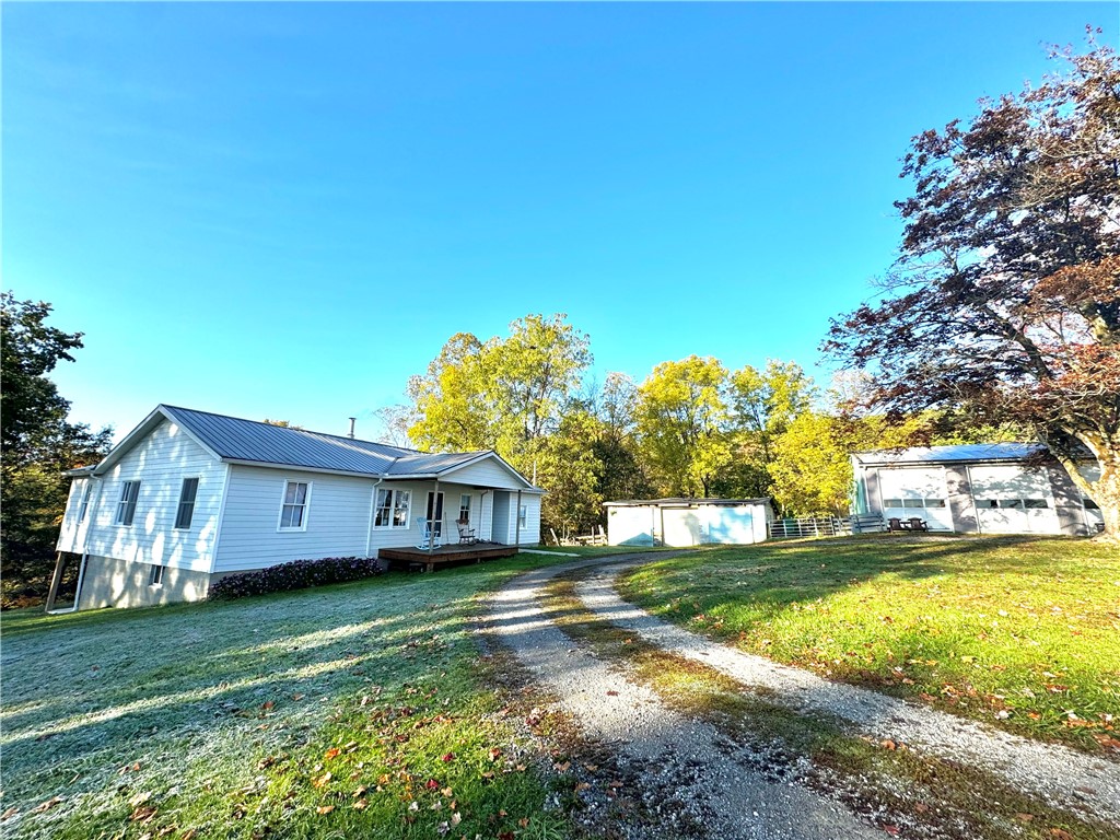 1689 Skyhill Rd, Mahoning Twp - LAW, Kentucky image 3