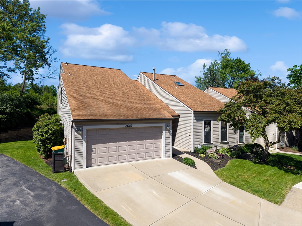 2616 Briar Court