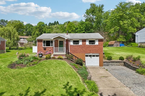 Photo for 814 Dressel Drive