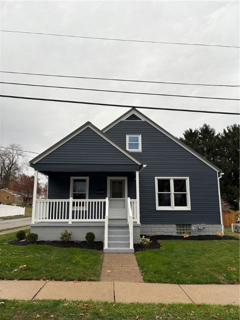 Photo of 380 James St, Springdale, PA 15144 (MLS # 1736893)