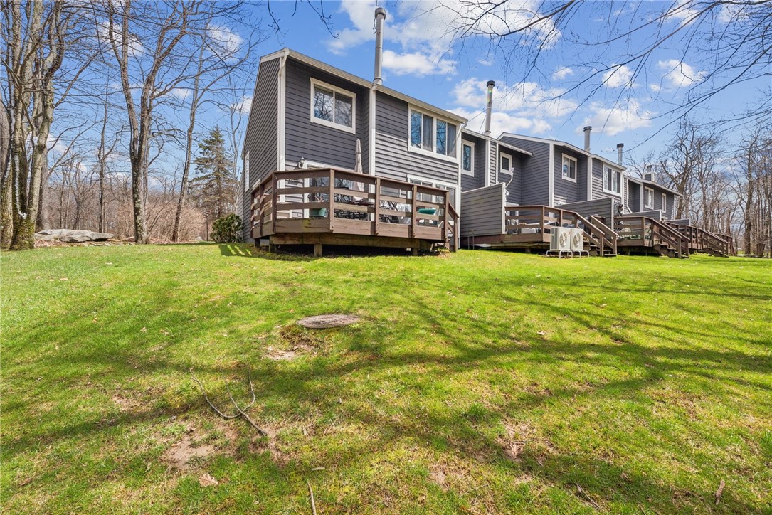 1836 Eagles Ridge Terrace, Hidden Valley, Pennsylvania image 19