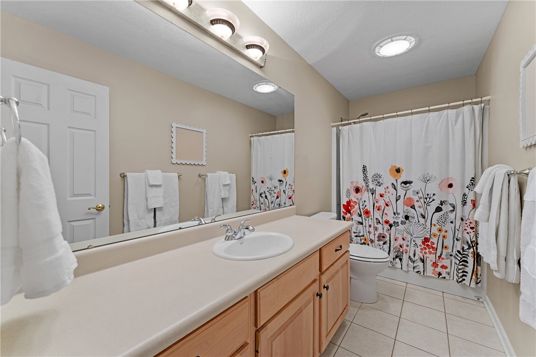 South Fayette, Pennsylvania 15017, United States, 4 Bedrooms Bedrooms, ,3 BathroomsBathrooms,Residential,Active,93640