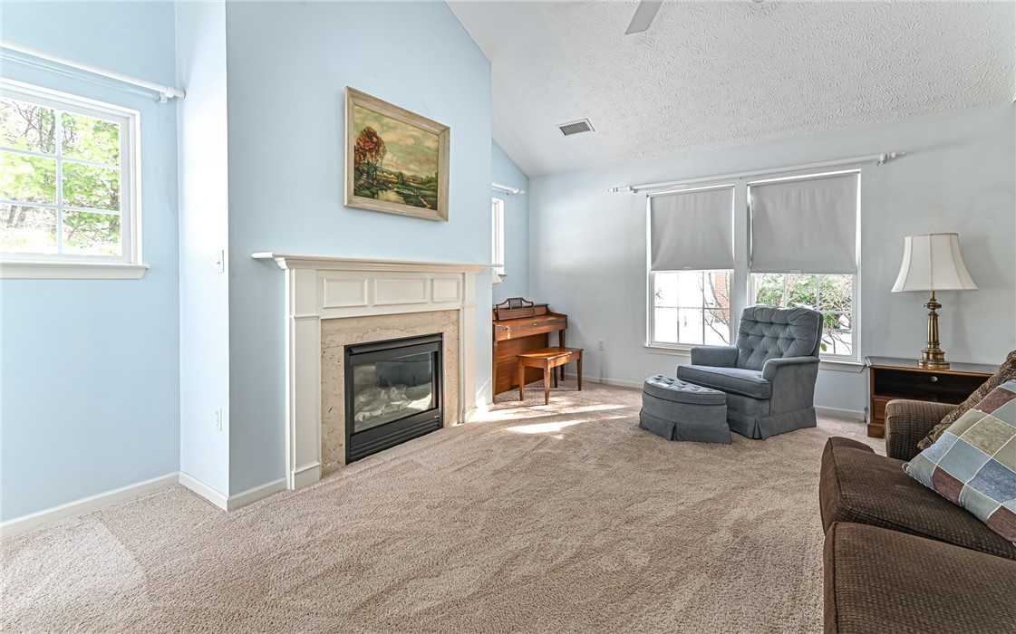 710 Spencer Woods Dr