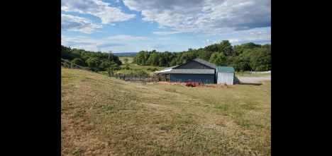 1636 Perry Highway