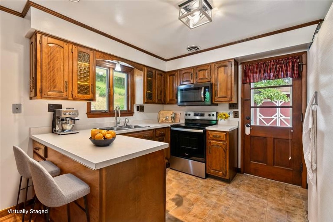604 Clawson Ave Ave, Youngwood, Pennsylvania image 11