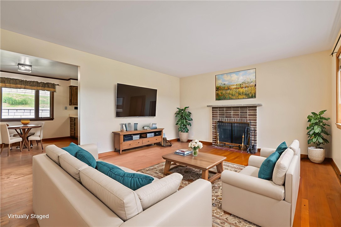 604 Clawson Ave Ave, Youngwood, Pennsylvania image 3