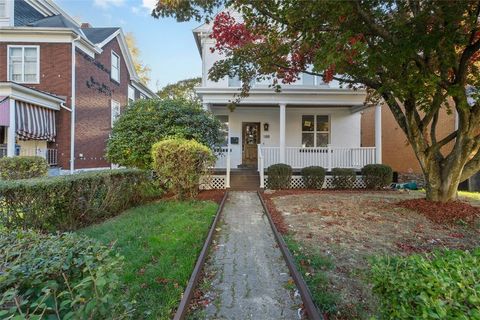Photo of 188 Dakota Ave, Bellevue, PA 15202 (MLS # 1727765)