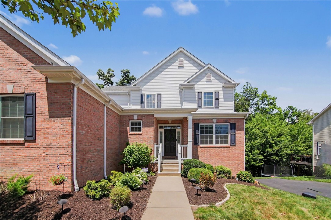 824 Westminster Ln