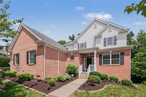 Homes For Sale - 824 Westminster Ln Ln<br/> Cranberry Twp, PA 16066